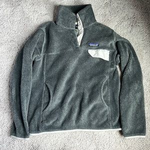Patagonia Quarter Zip Women’s Size Small Lightly Used